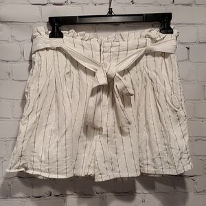 Altar'd State white pinstripe lined paperbag waist shorts